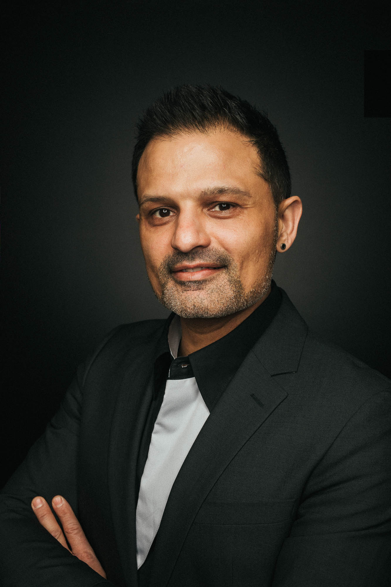 Export x3 Headshot  06164 Dez 01 2019 Headshots 2019  Miro Nicole Nadine 3